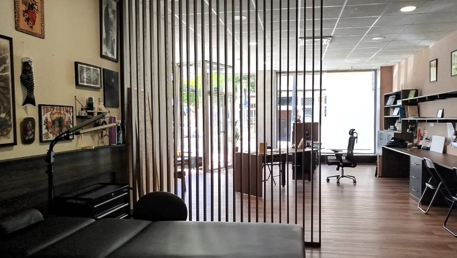 Local para estudio de tatuaxes FIGA NEGRA